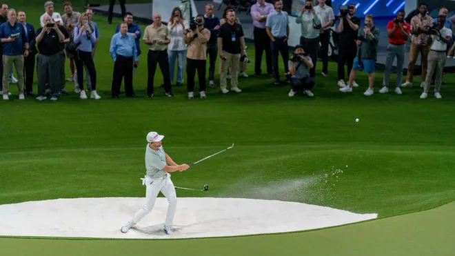 西部最新排名：快船创NBA奇迹，太阳败独行侠收大礼4-8名差距2.5.