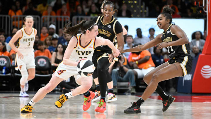 拜仁堅守馬茲拉維和德裏赫特的要價，曼聯尚未達成協議.